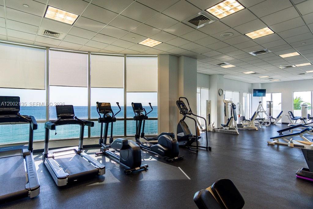 AKOYA CONDO - Residential