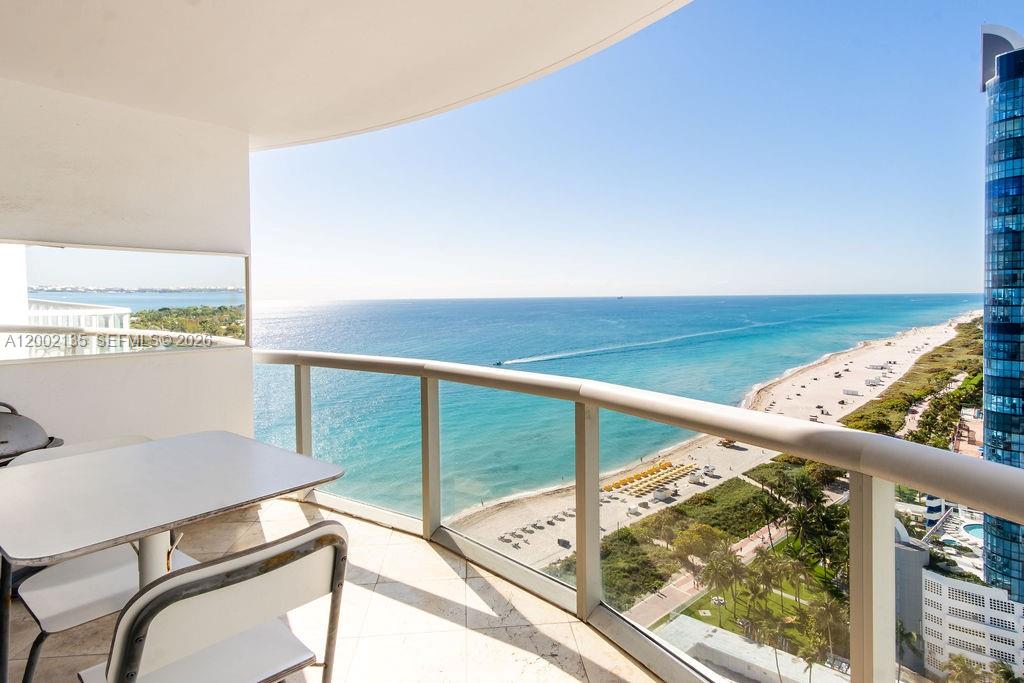 AKOYA CONDO - Residential