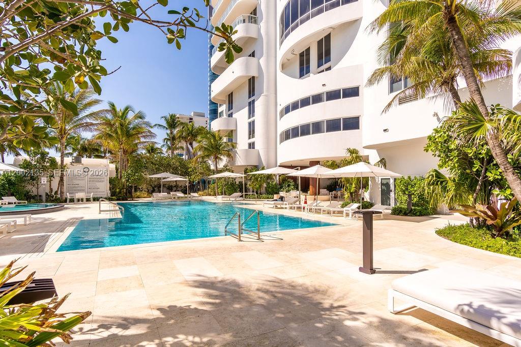 AKOYA CONDO - Residential