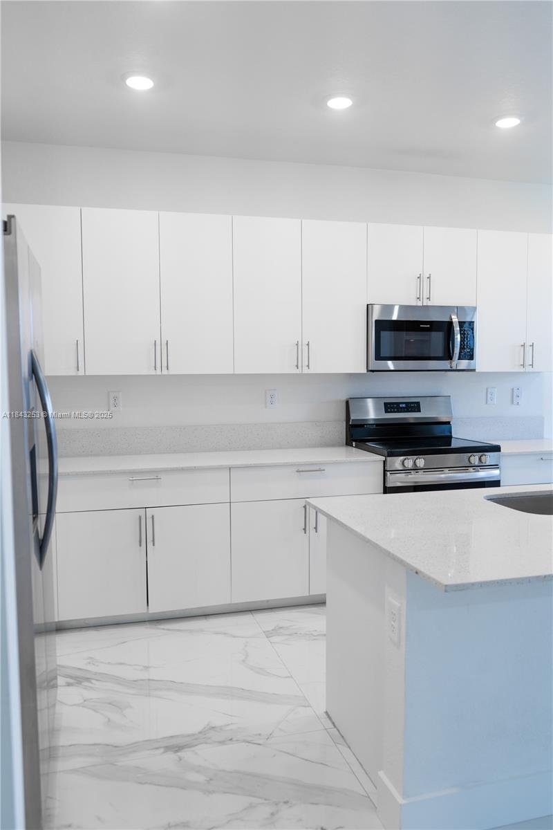 SALERNO COMMUNITY - Residential