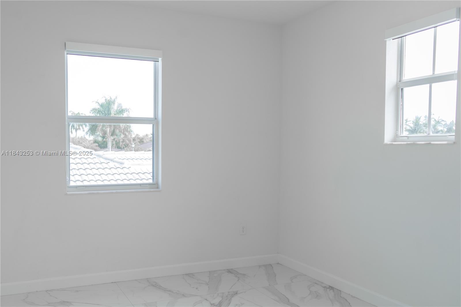 SALERNO COMMUNITY - Residential