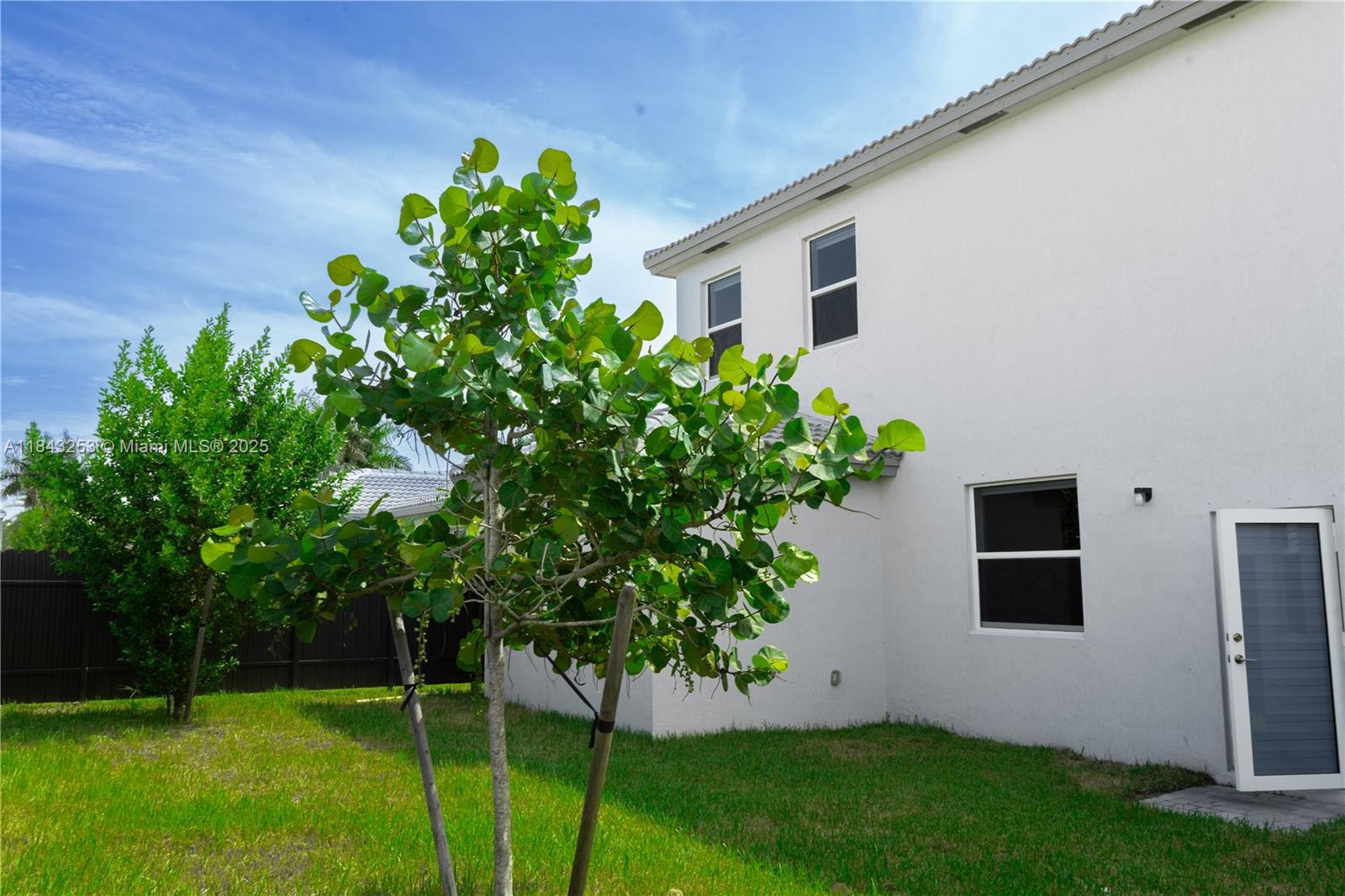 SALERNO COMMUNITY - Residential