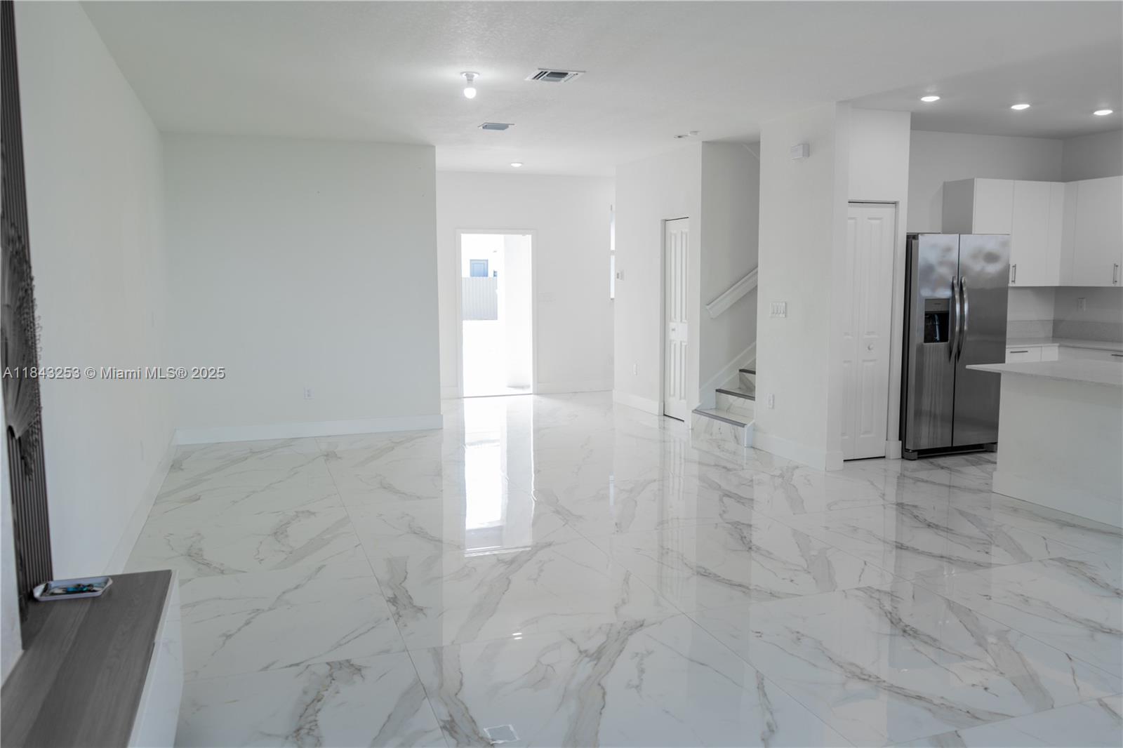 SALERNO COMMUNITY - Residential