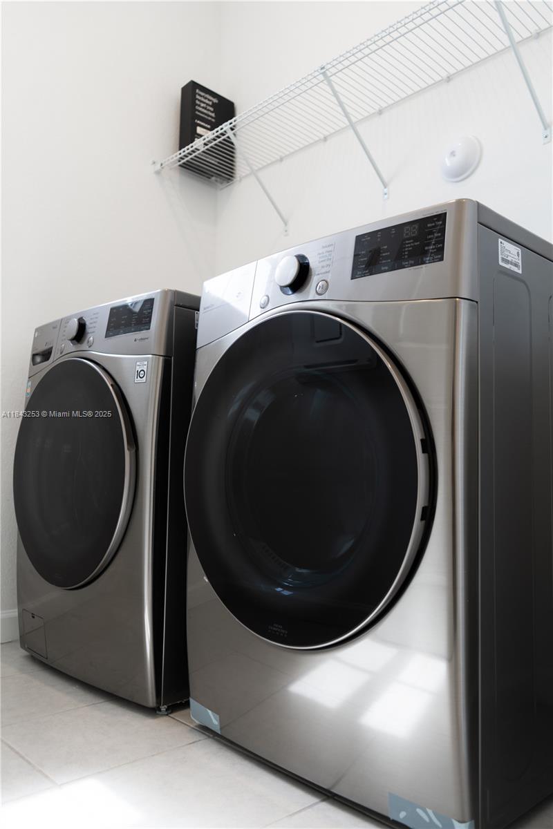 SALERNO COMMUNITY - Residential