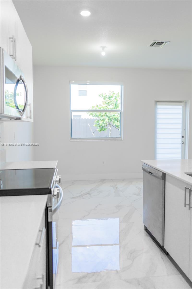 SALERNO COMMUNITY - Residential