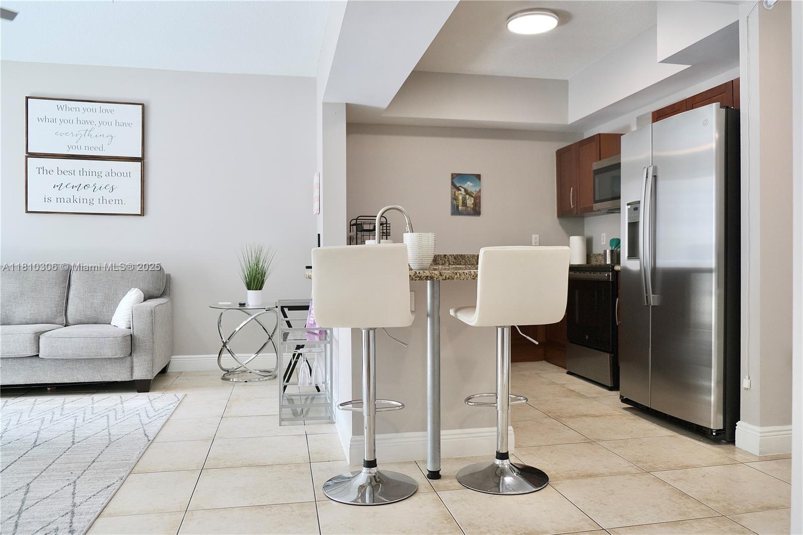 DOWNTOWN DADELAND CONDO N - Residential Lease
