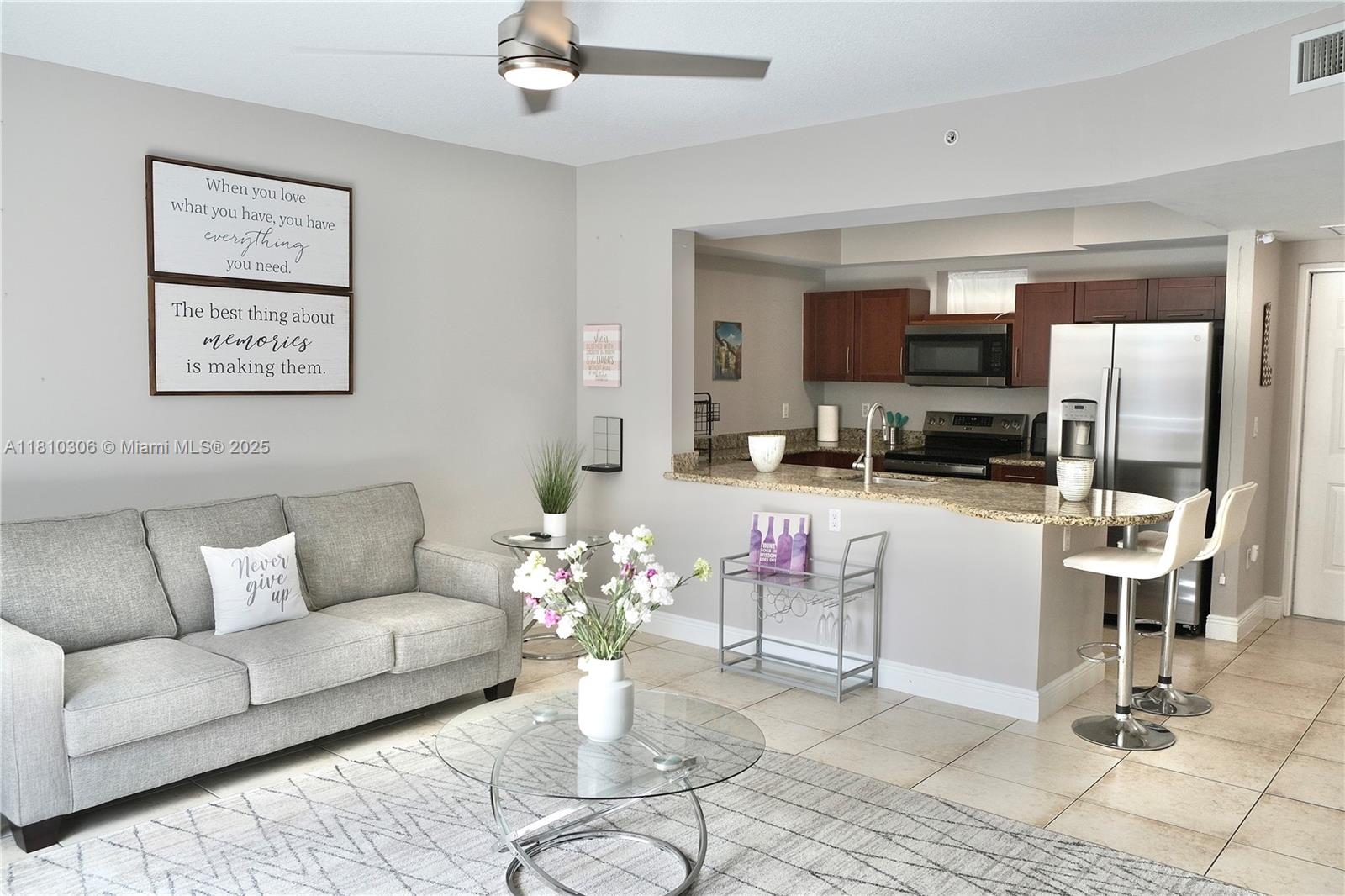 7275 Sw 90th St C409, Miami, Broward County, Florida - 1 Bedrooms  
1 Bathrooms - 
