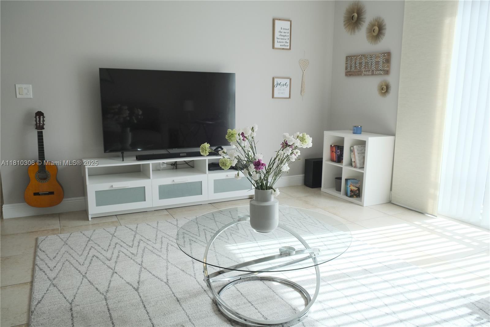 DOWNTOWN DADELAND CONDO N - Residential Lease