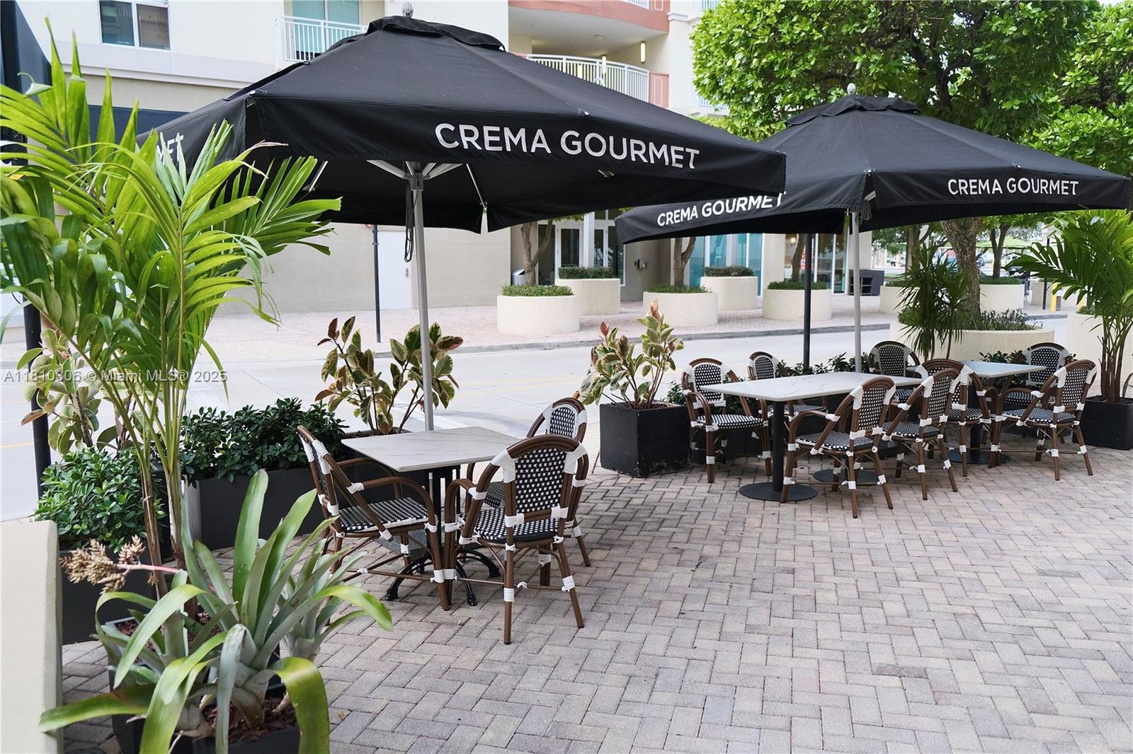 DOWNTOWN DADELAND CONDO N - Residential Lease