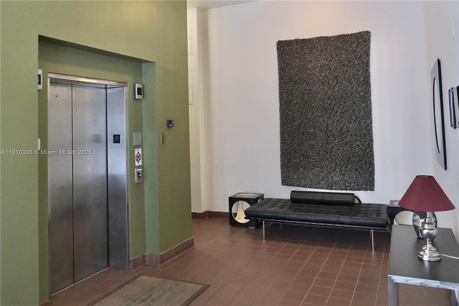 DOWNTOWN DADELAND CONDO N - Residential Lease