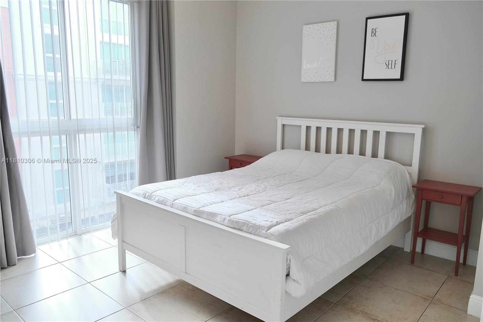 DOWNTOWN DADELAND CONDO N - Residential Lease