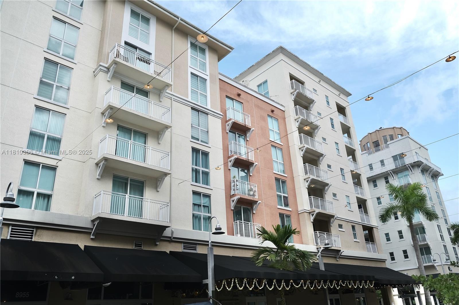 DOWNTOWN DADELAND CONDO N - Residential Lease