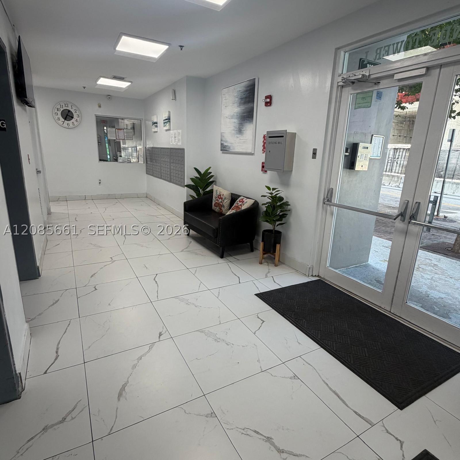104 SW 9th St 1101