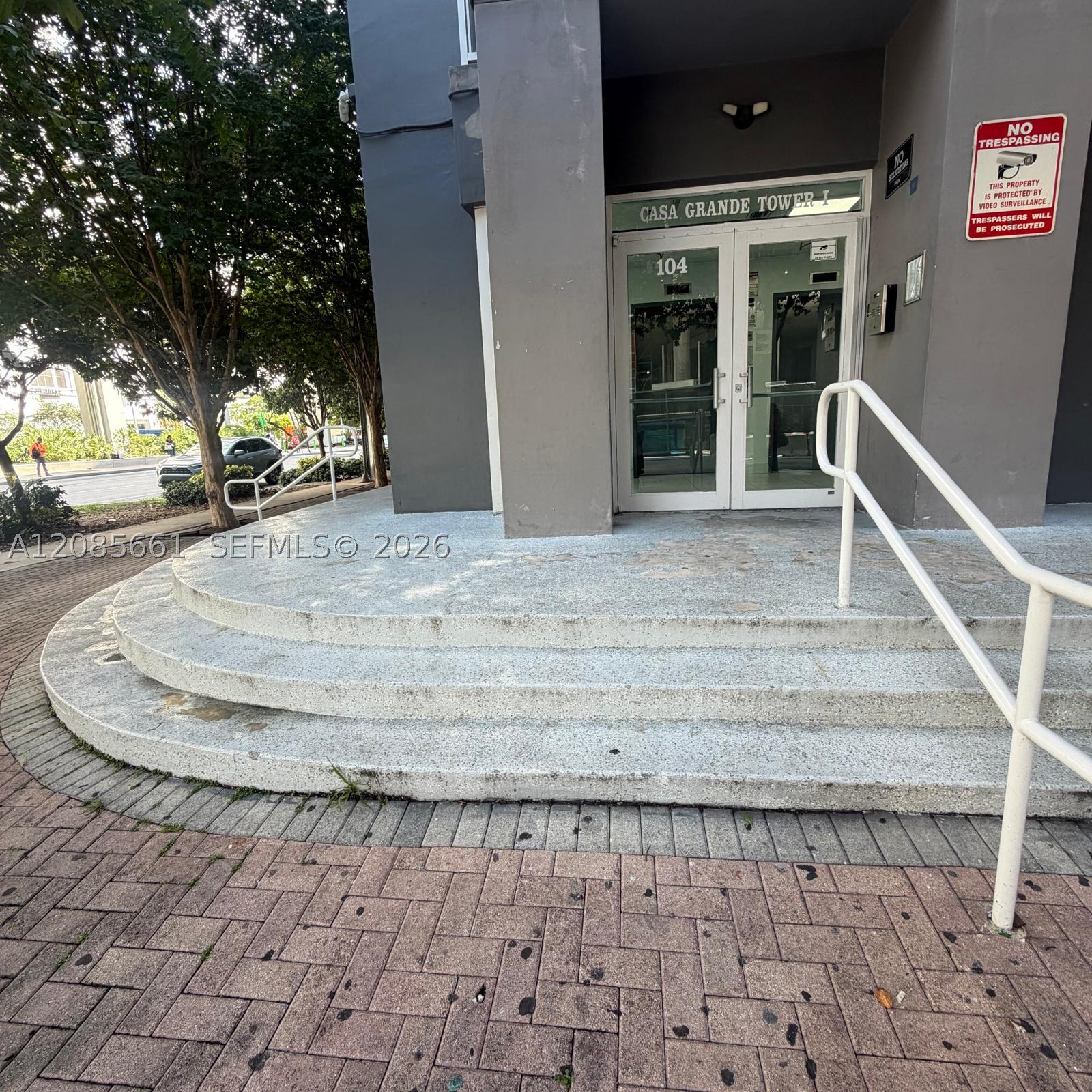 104 SW 9th St 1101, Miami FL 33130