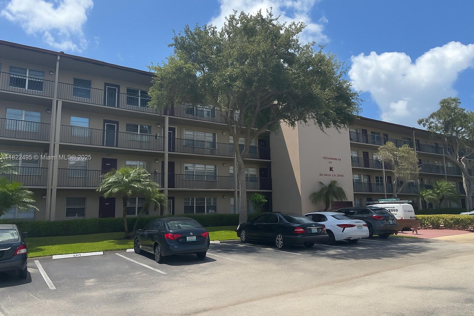 KINGSLEY AT CENTURY VILLA - Residential