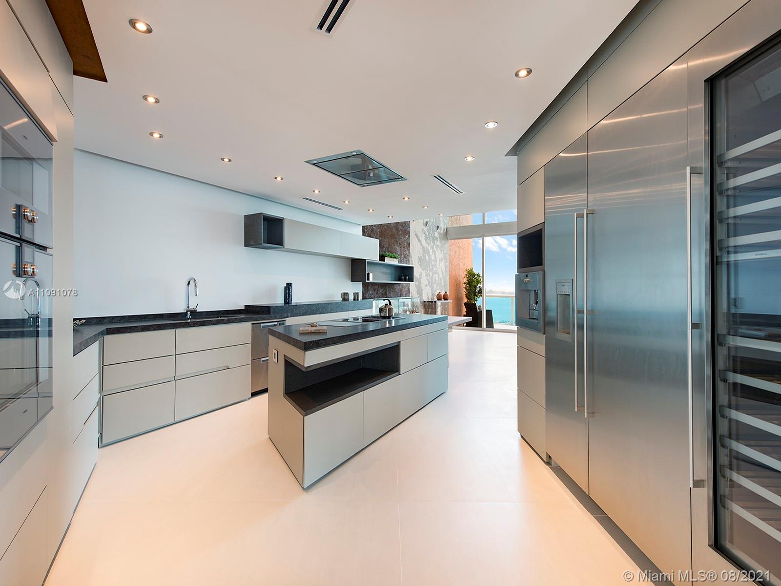 PORTOFINO TOWER CONDO - Residential