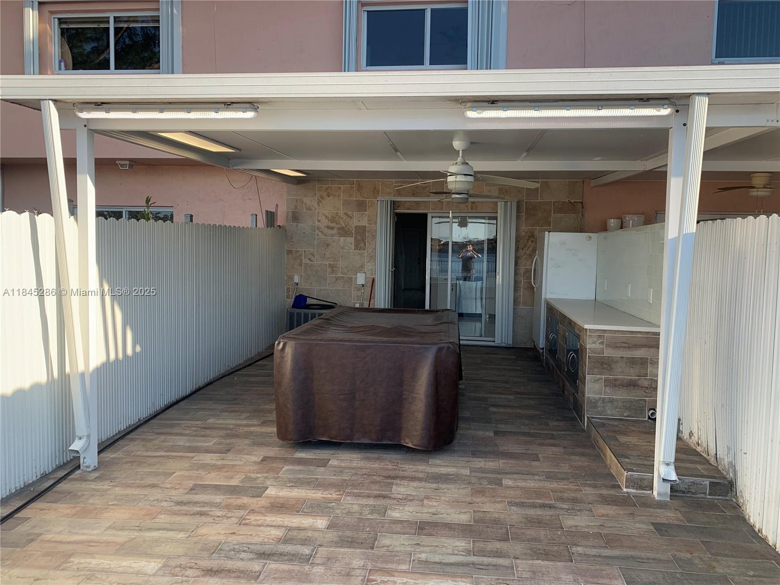 9837 W Okeechobee Rd 805