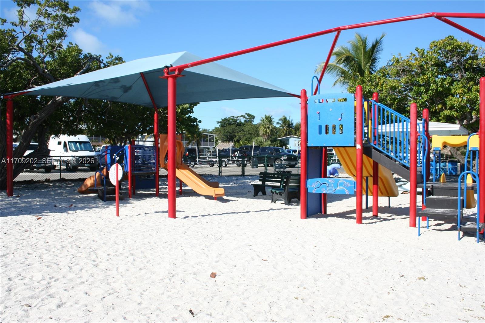 HARRIS OCEAN PARK ESTATES - Residential