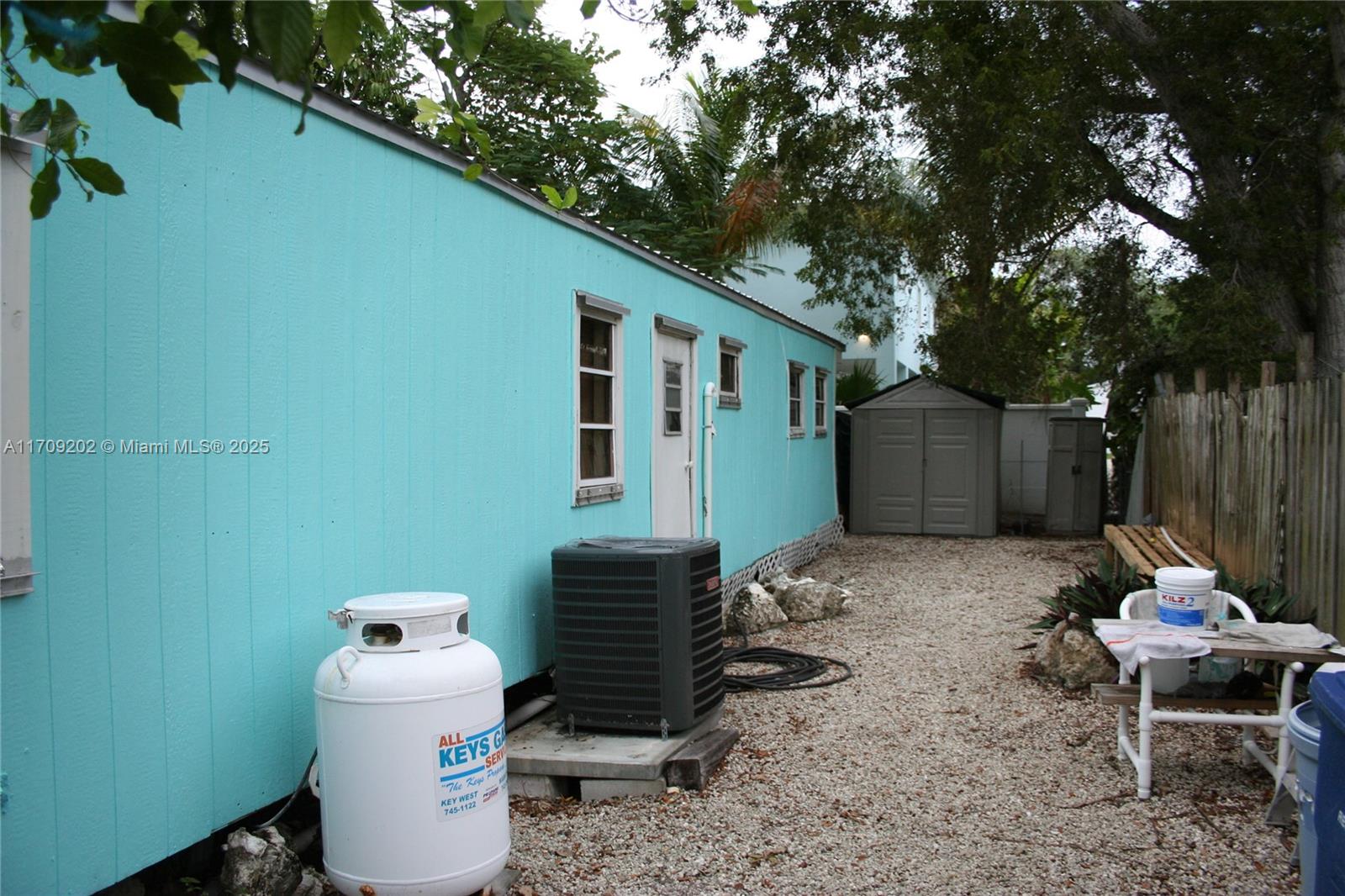 HARRIS OCEAN PARK ESTATES - Residential