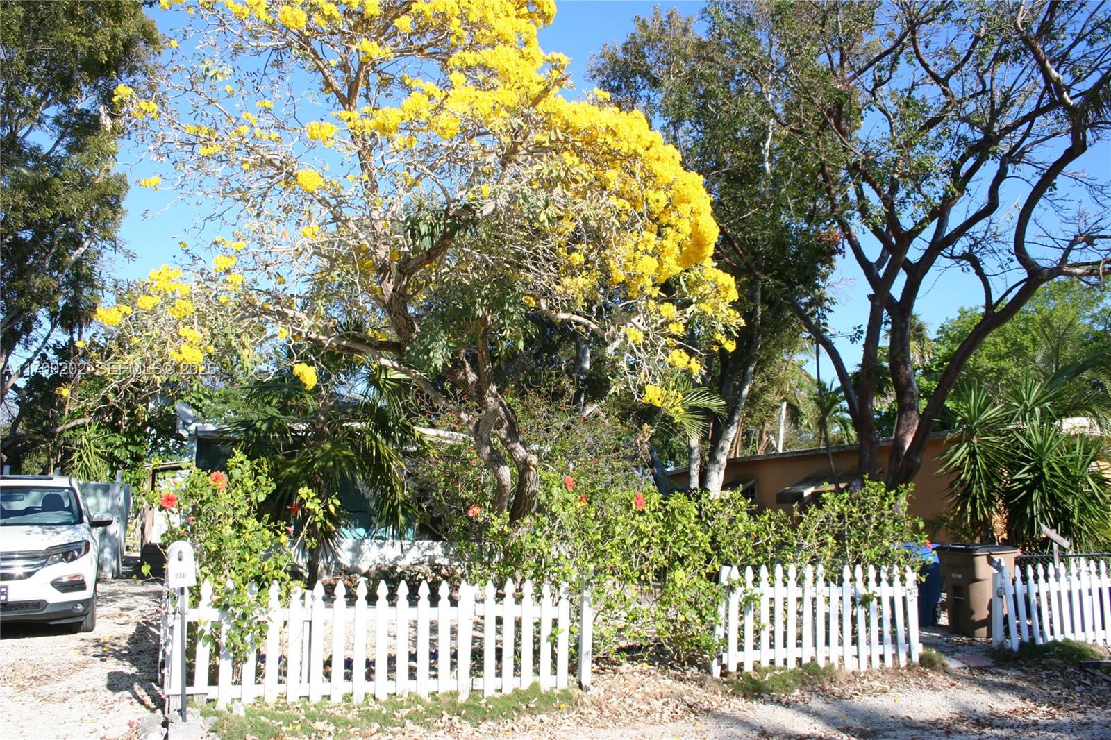 HARRIS OCEAN PARK ESTATES - Residential