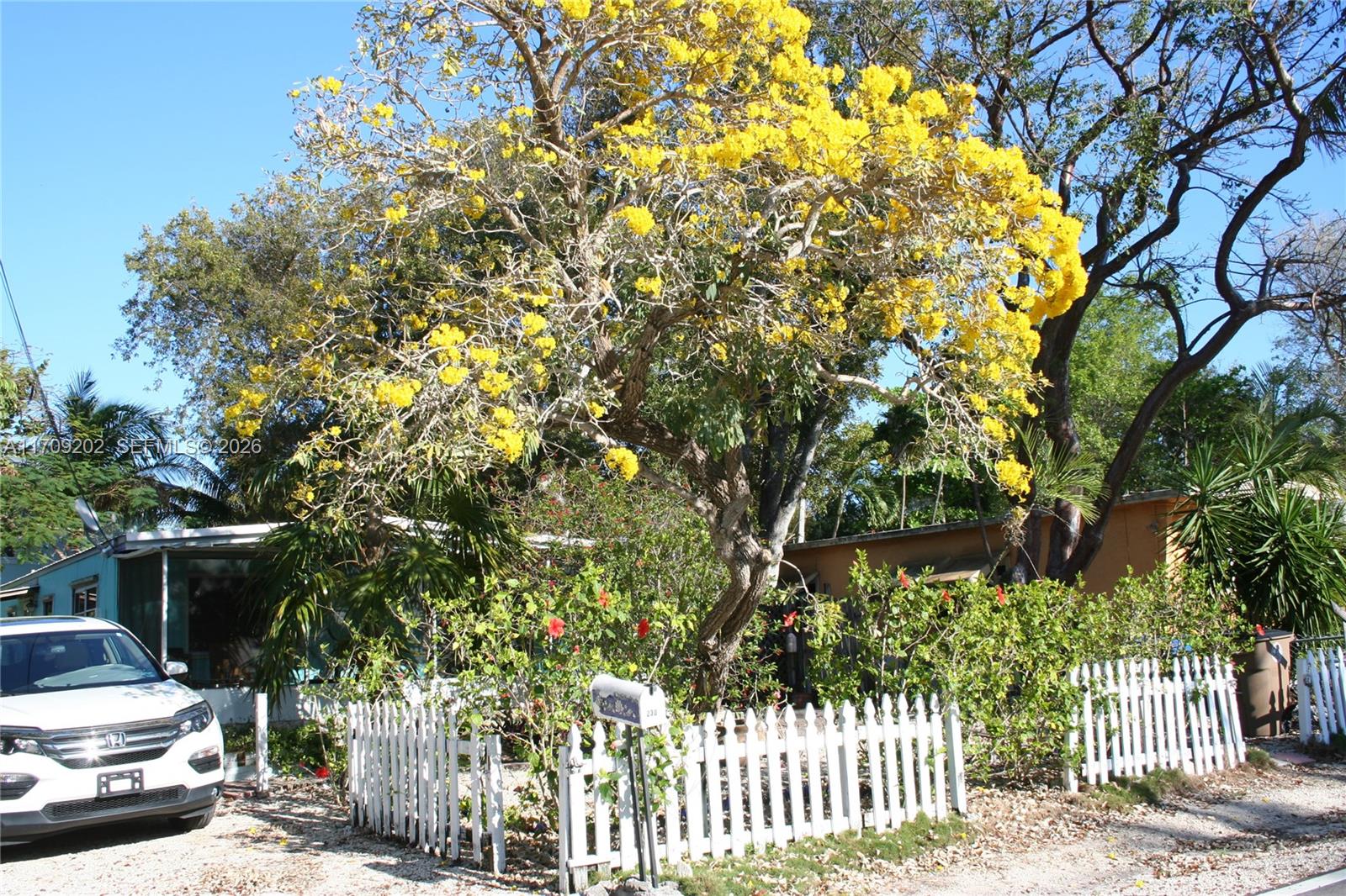 HARRIS OCEAN PARK ESTATES - Residential