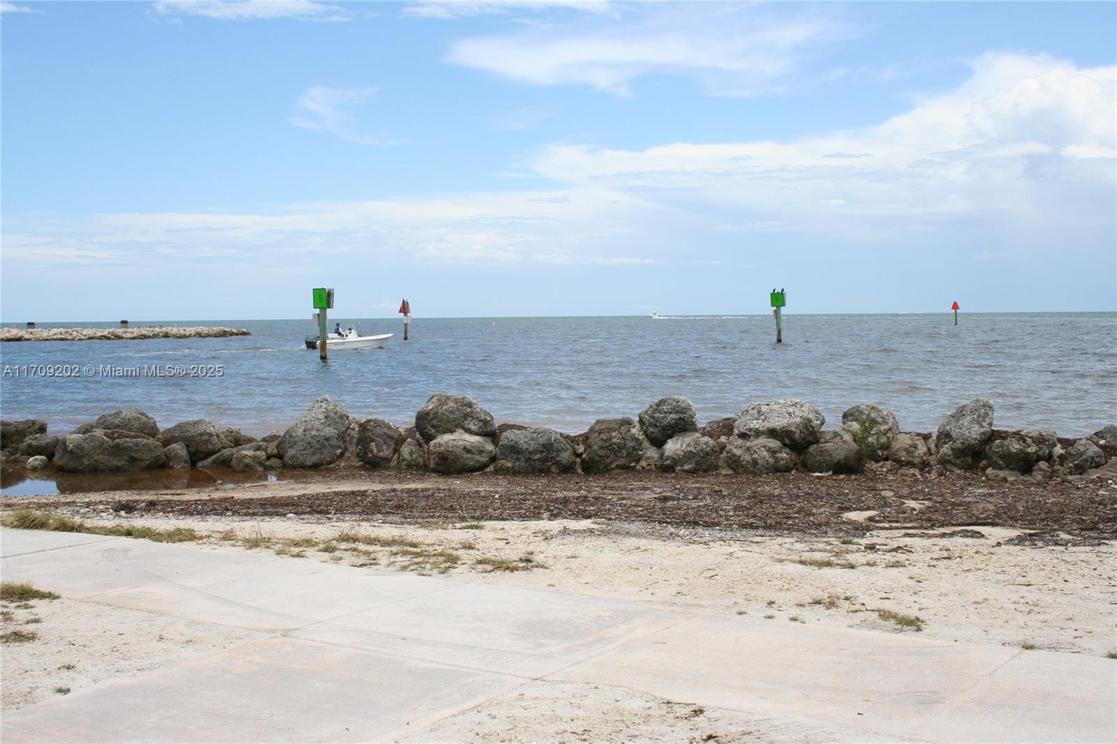 HARRIS OCEAN PARK ESTATES - Residential