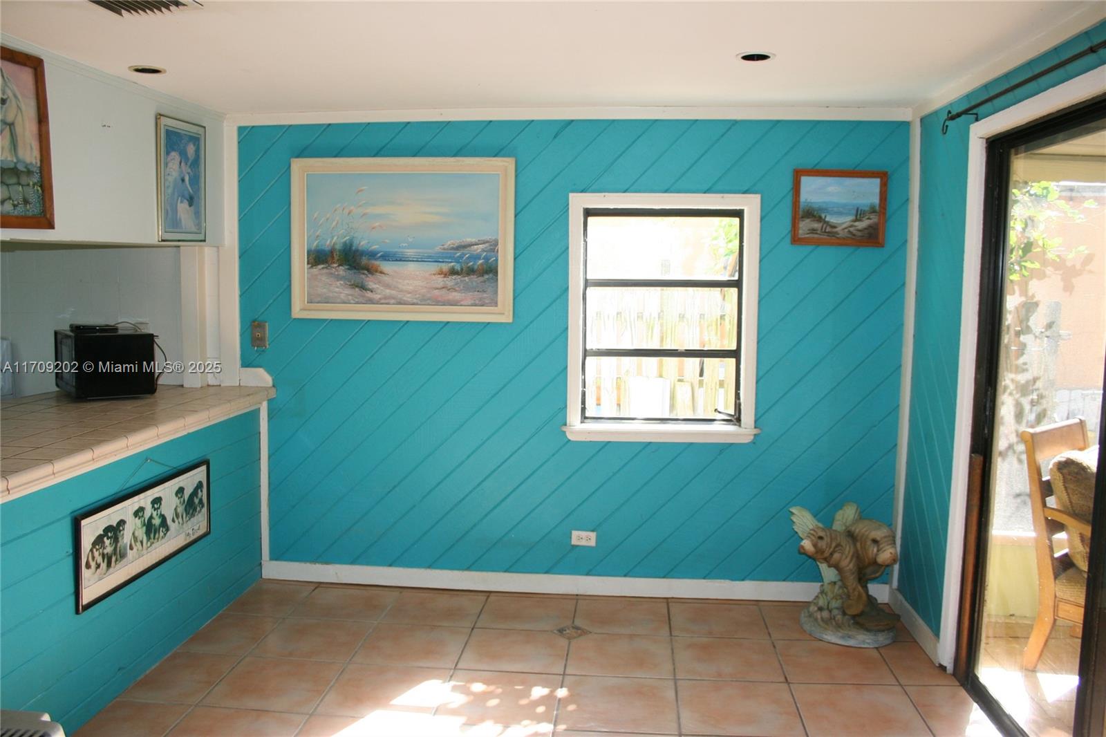 HARRIS OCEAN PARK ESTATES - Residential