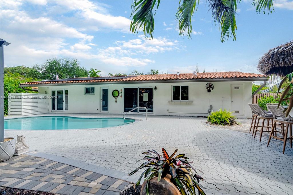 Photo of 2210 NE 62nd St #0, Fort Lauderdale, FL 33308 (MLS # A11425851)