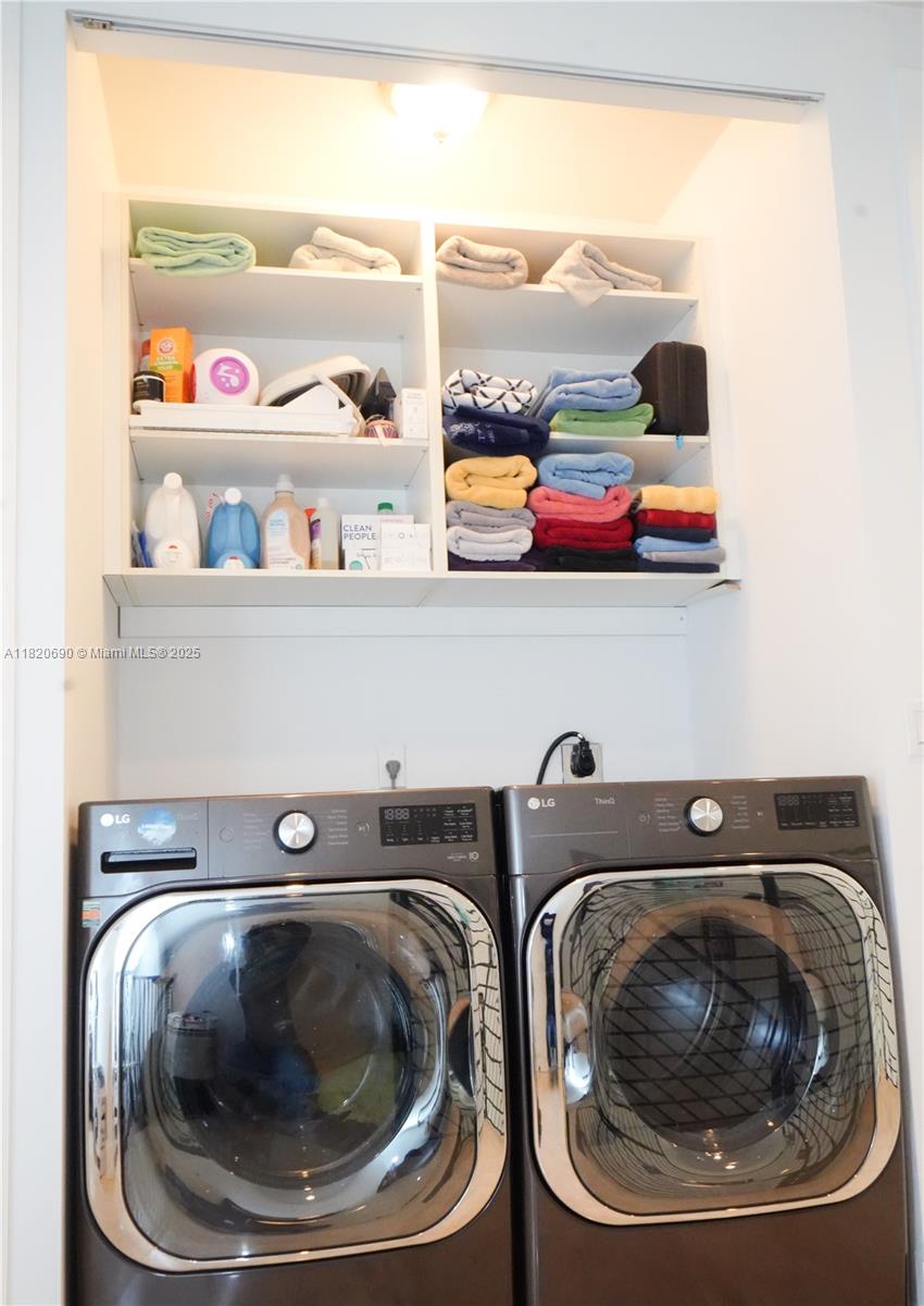 CHAS M MUNDYS SUB - Residential