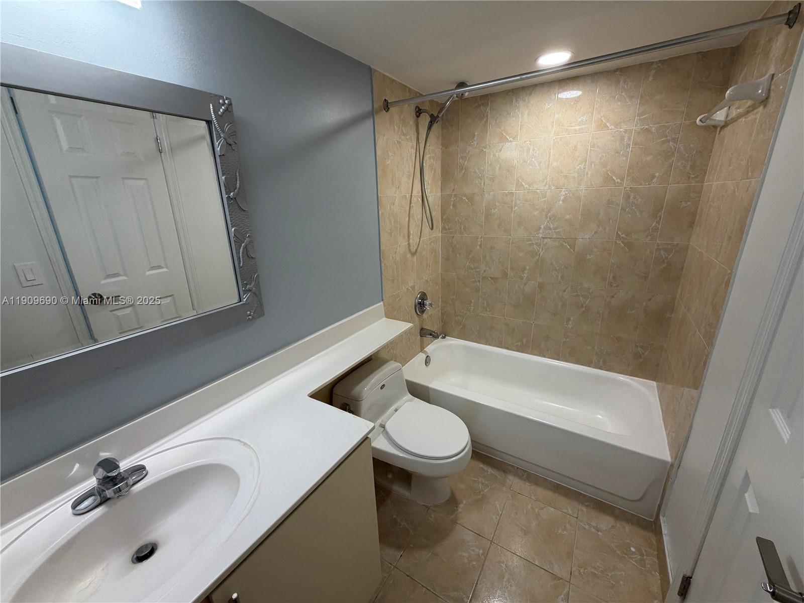 KENDALL ACRES CONDO - Residential Lease