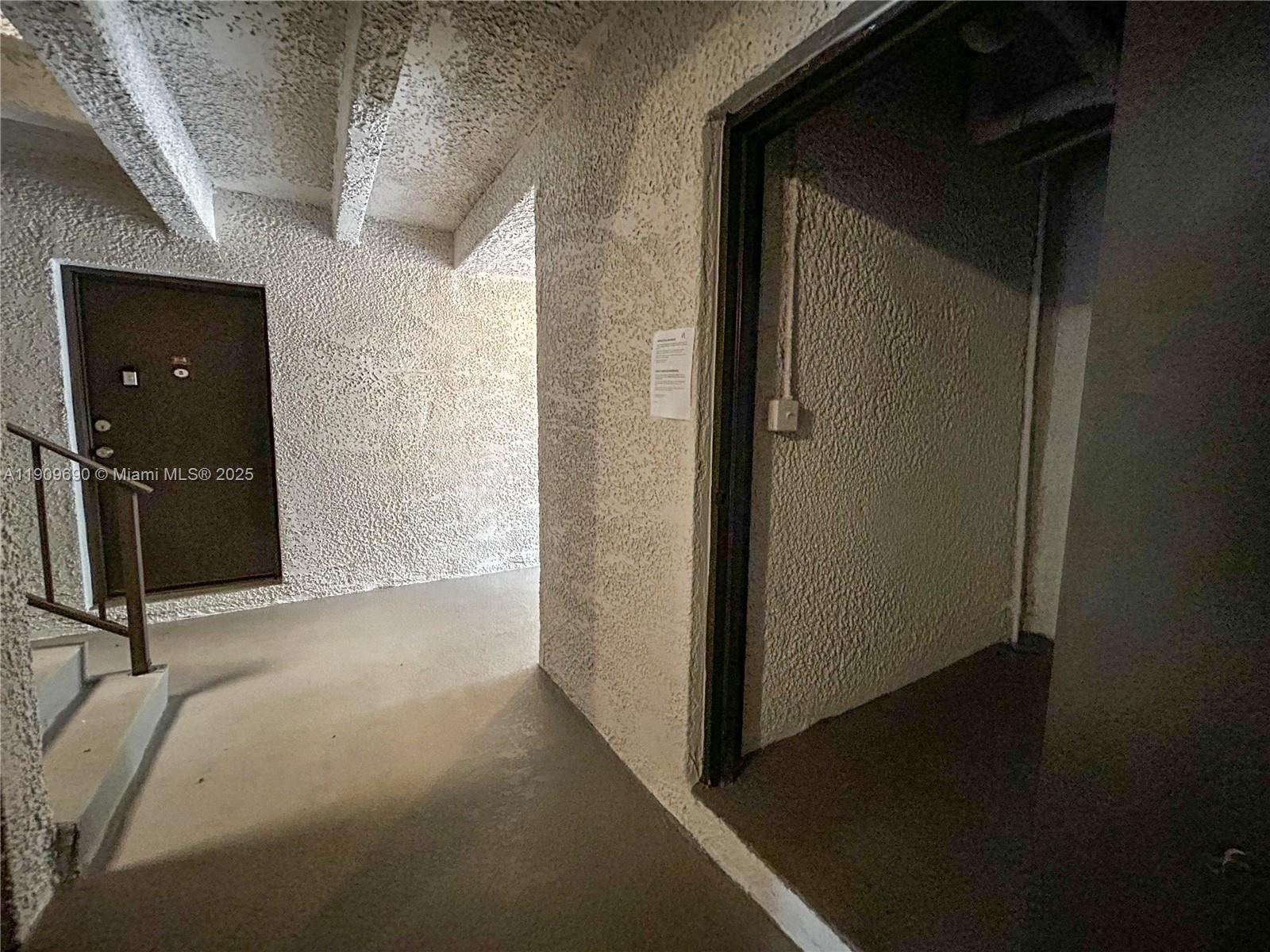 KENDALL ACRES CONDO - Residential Lease