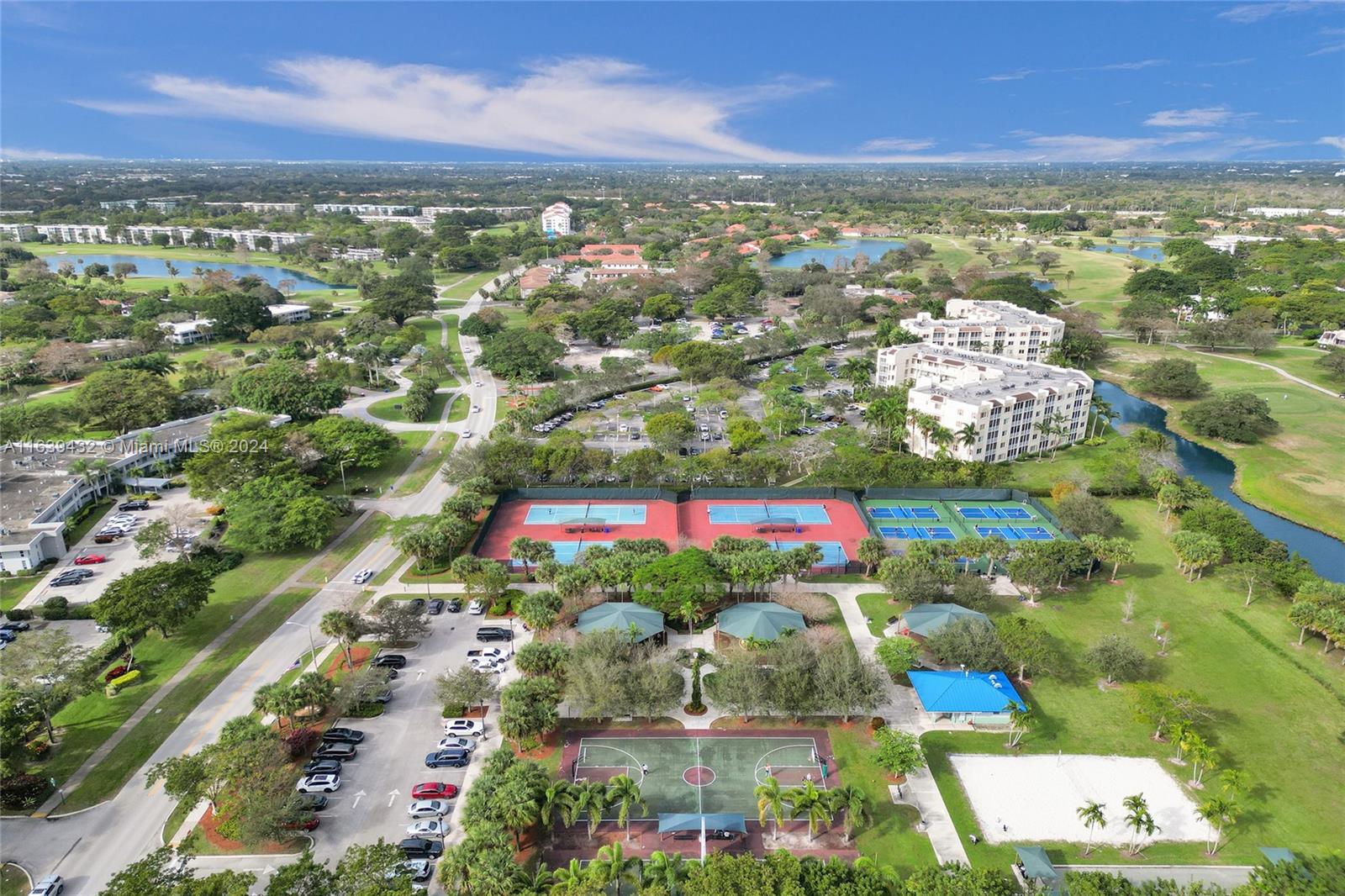 ROYAL POINT AT PALM AIRE - Residential