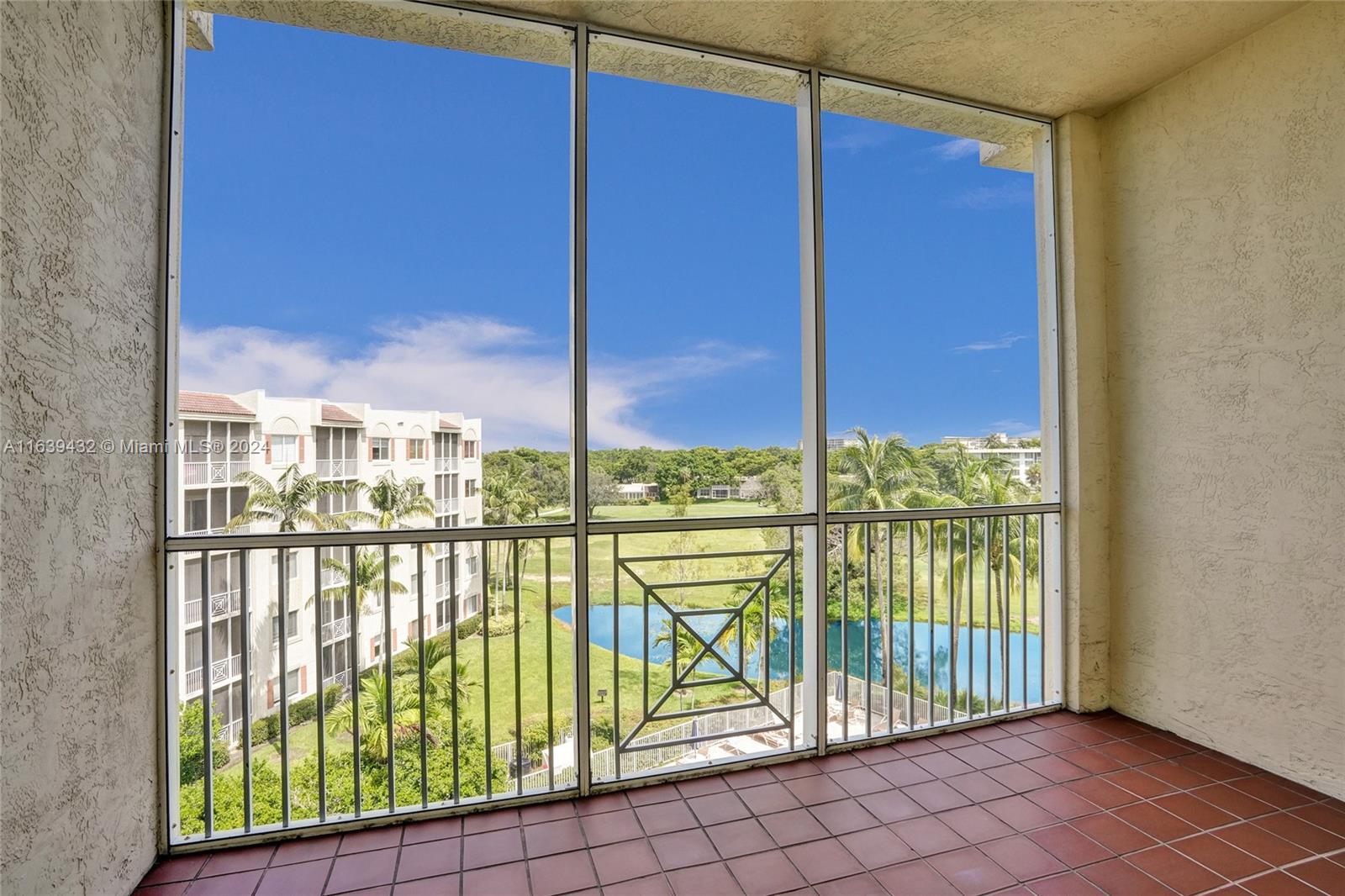 ROYAL POINT AT PALM AIRE - Residential