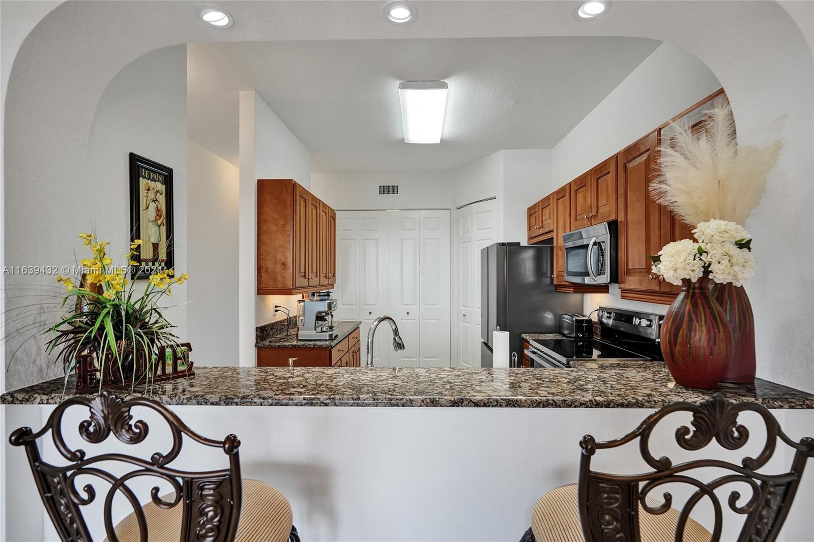 ROYAL POINT AT PALM AIRE - Residential