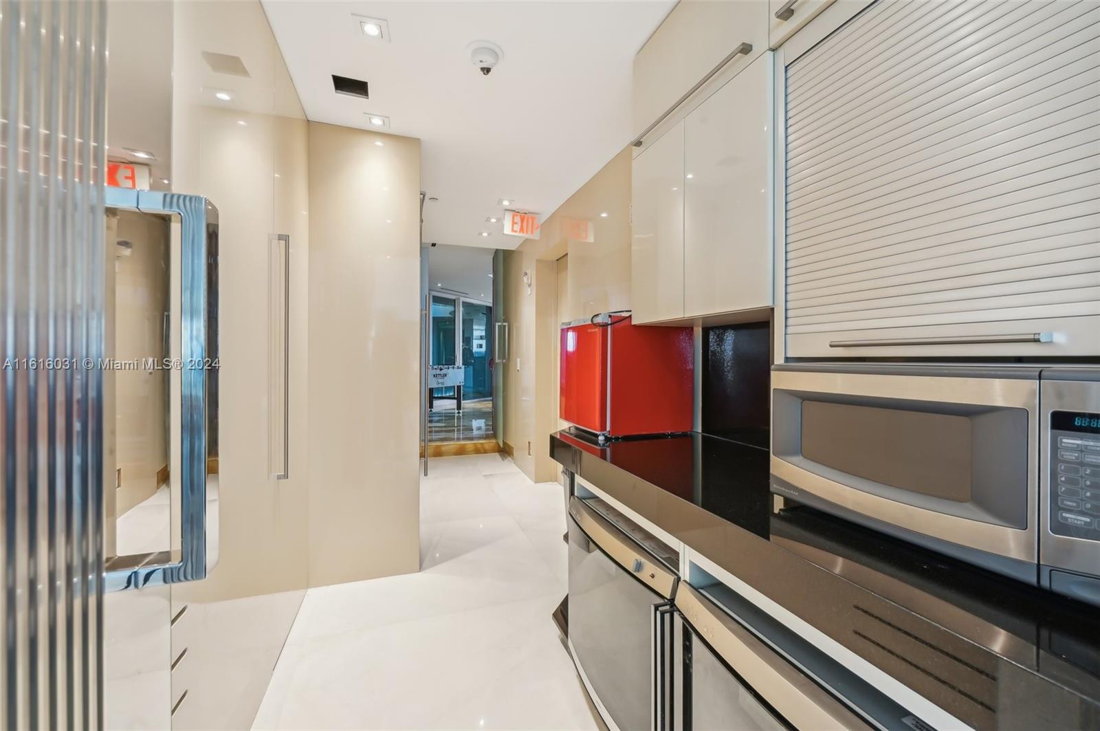 SANTA MARIA CONDO - Residential