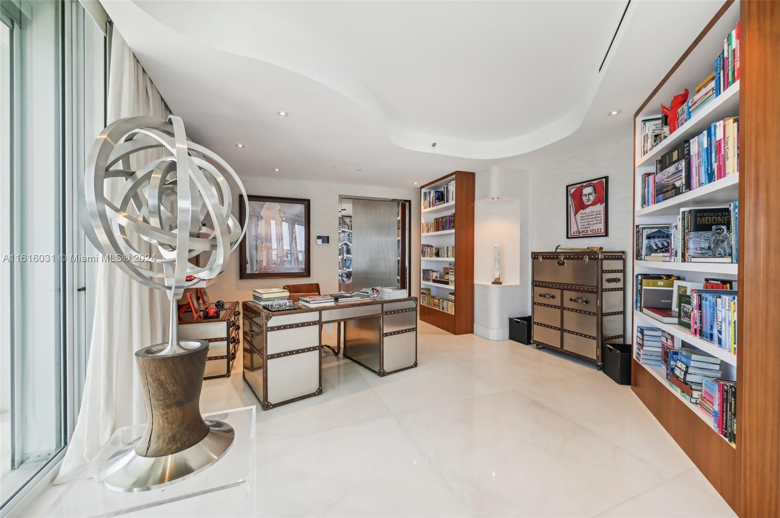 SANTA MARIA CONDO - Residential