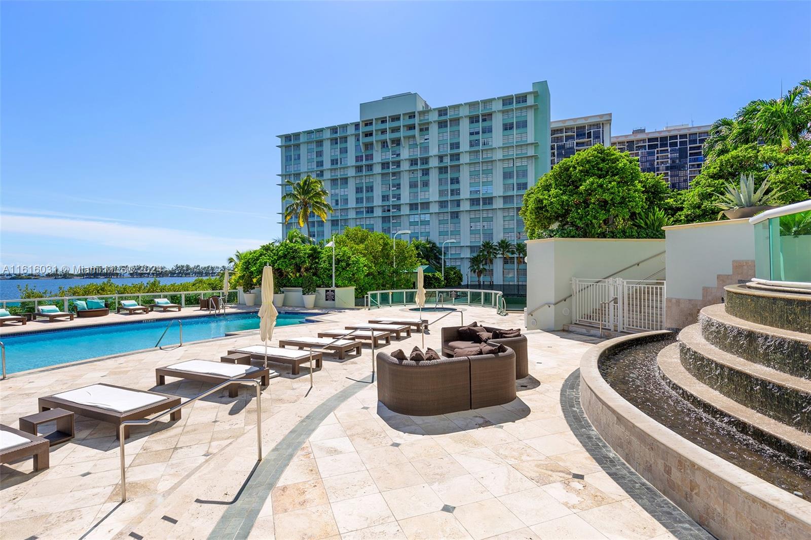 SANTA MARIA CONDO - Residential