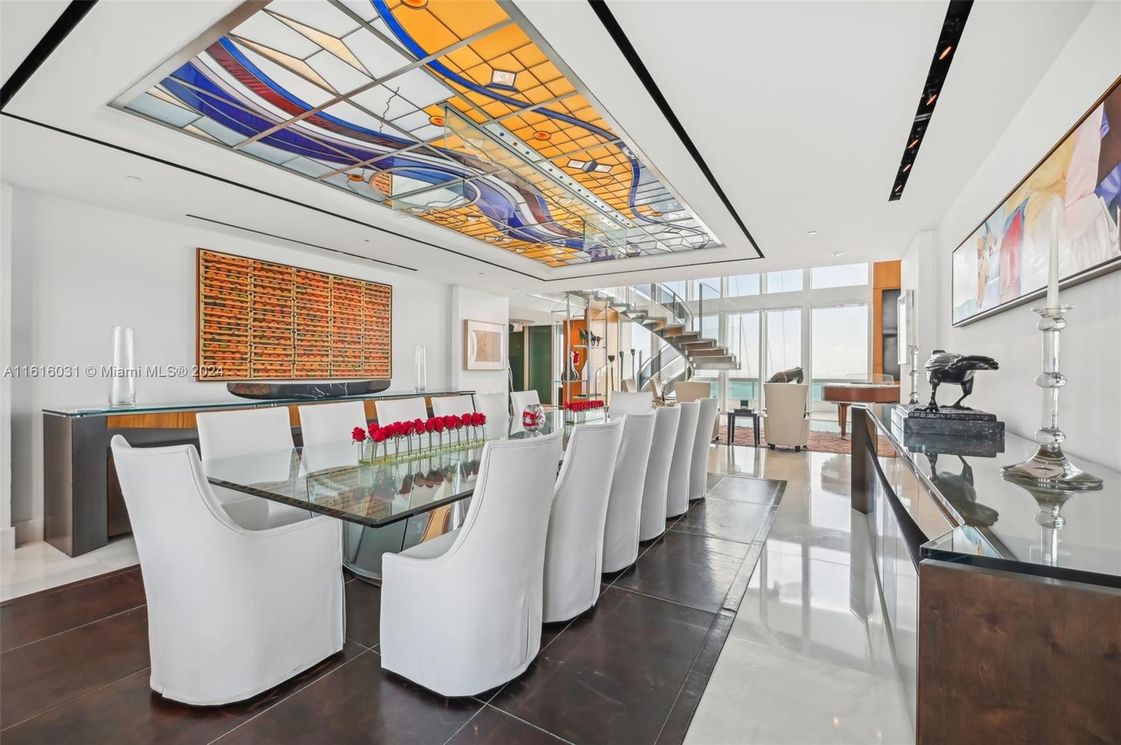 SANTA MARIA CONDO - Residential