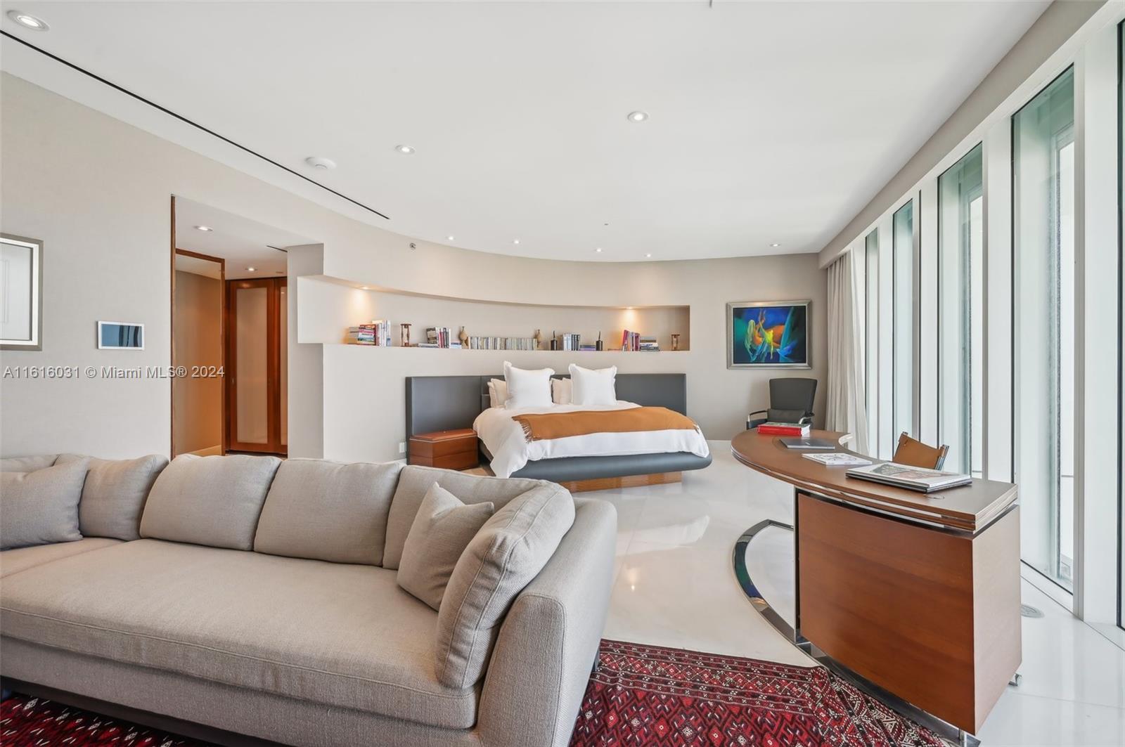 SANTA MARIA CONDO - Residential