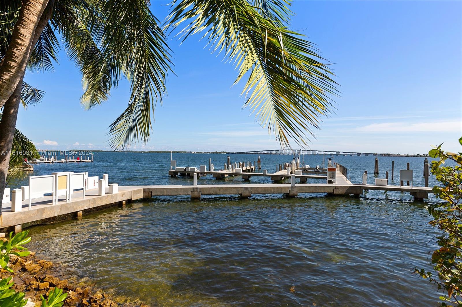 SANTA MARIA CONDO - Residential