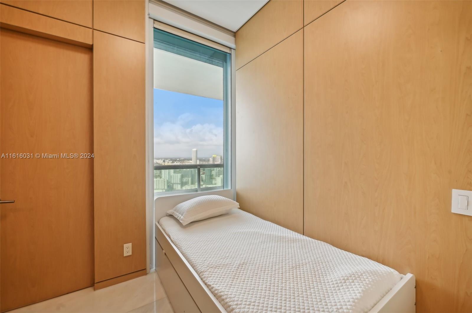 SANTA MARIA CONDO - Residential