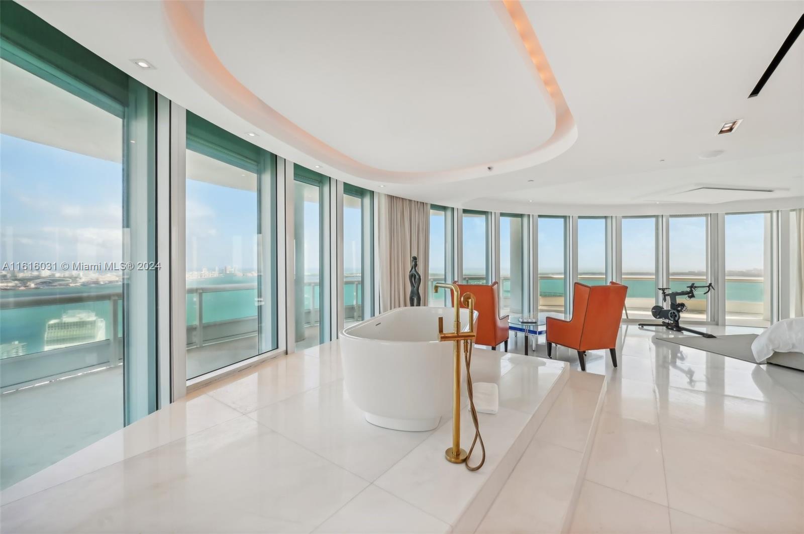 SANTA MARIA CONDO - Residential