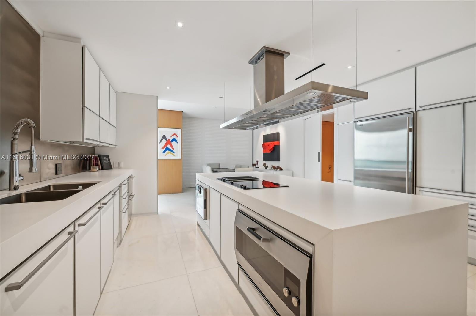 SANTA MARIA CONDO - Residential