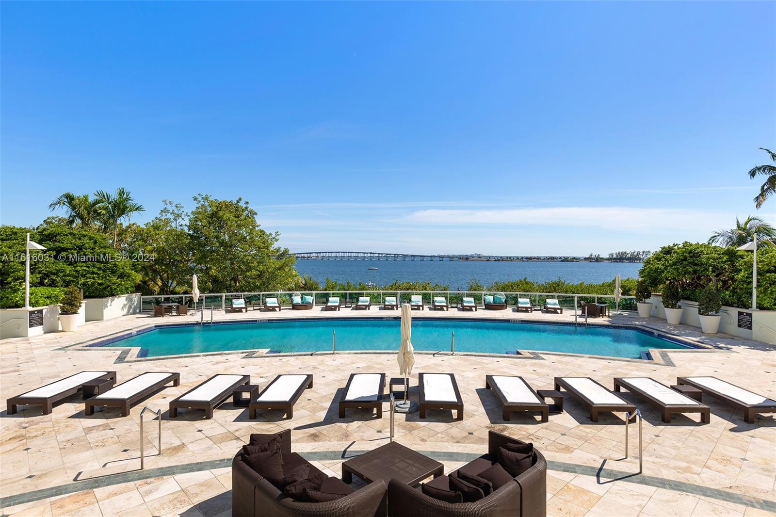 SANTA MARIA CONDO - Residential
