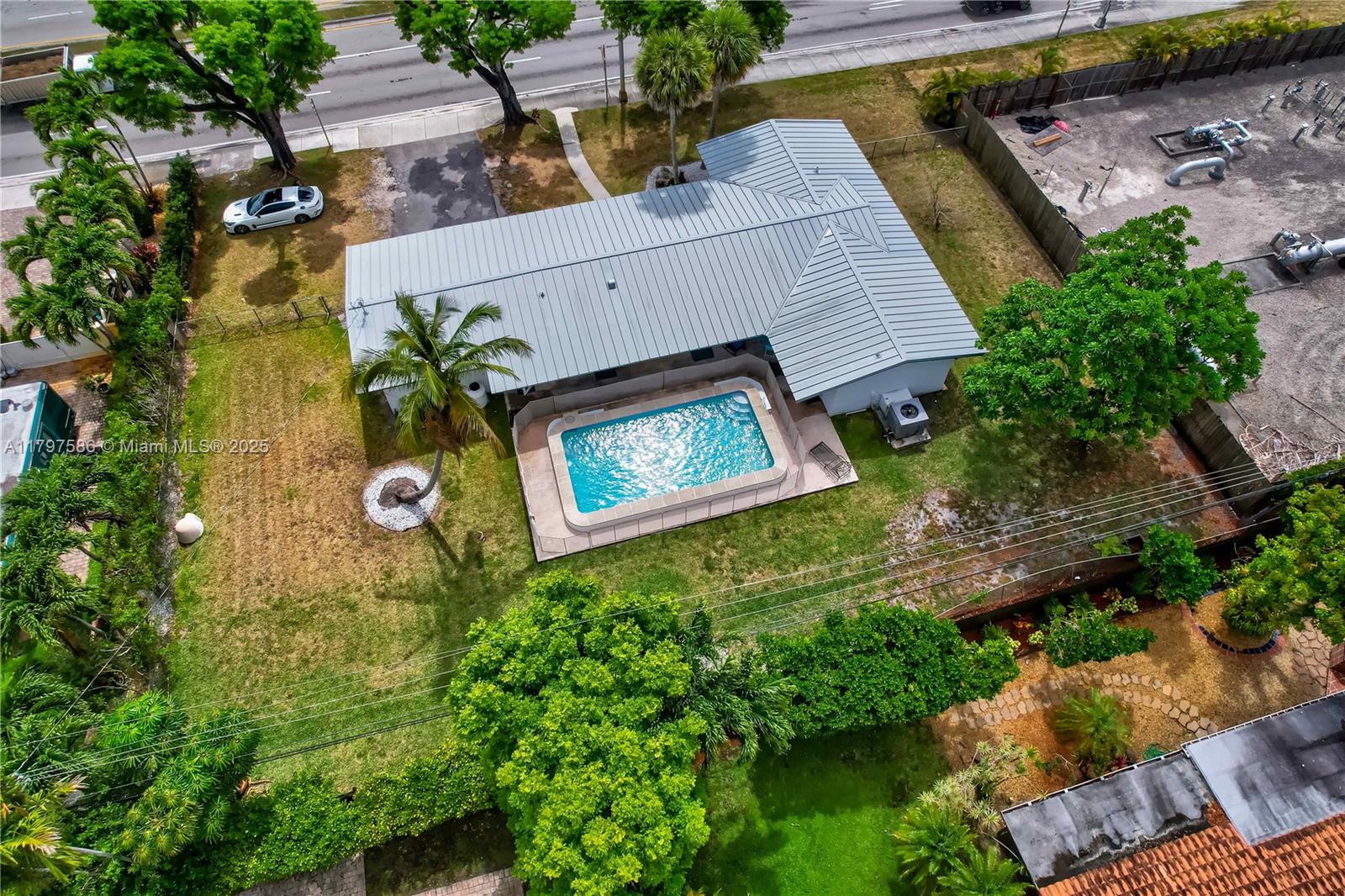 SNAPPER CREEK PARK UNIT N - Residential