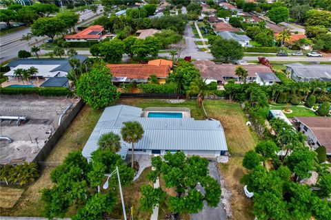 8700 SW 87th Ave Miami FL 33173