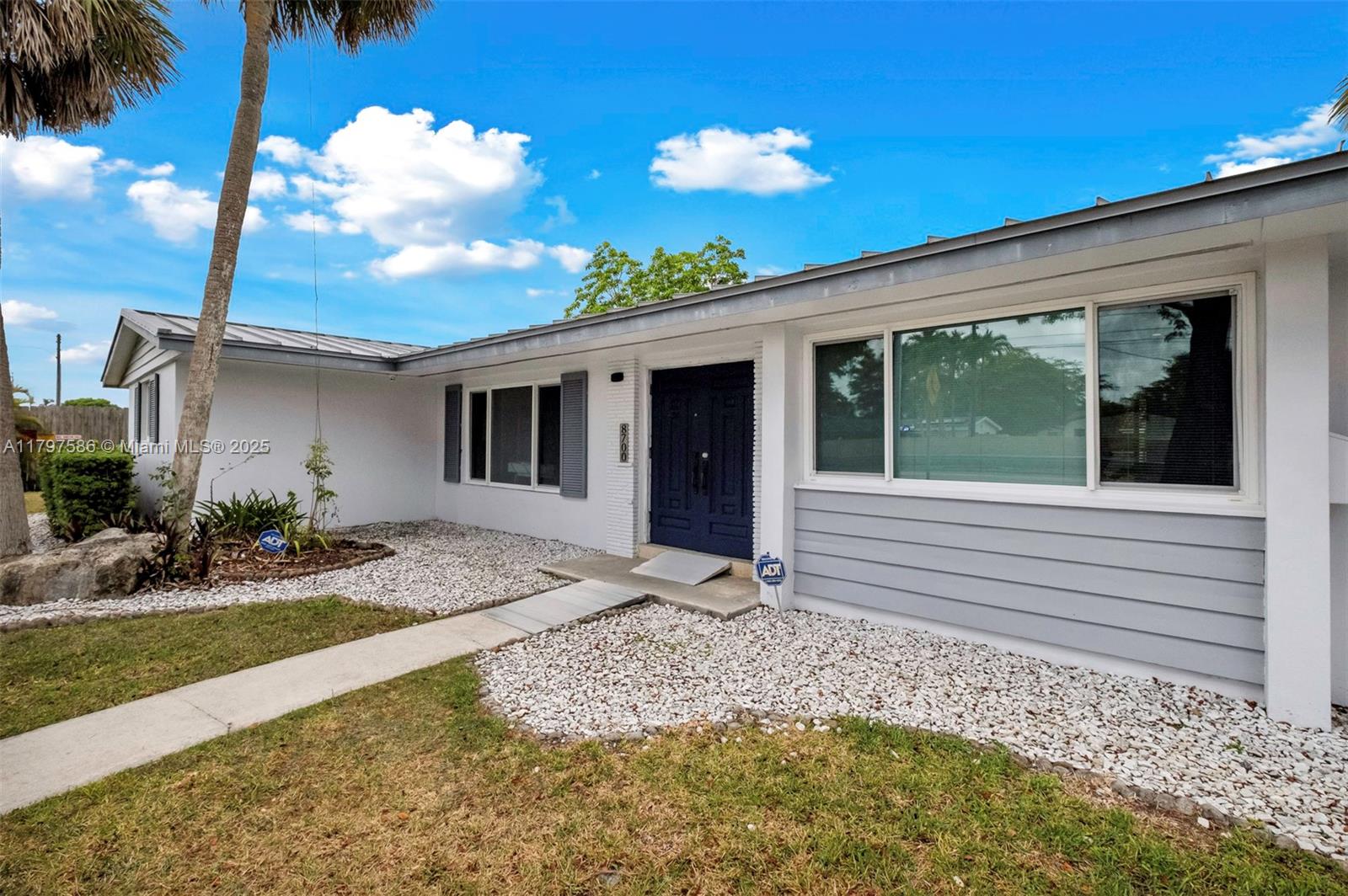 SNAPPER CREEK PARK UNIT N - Residential