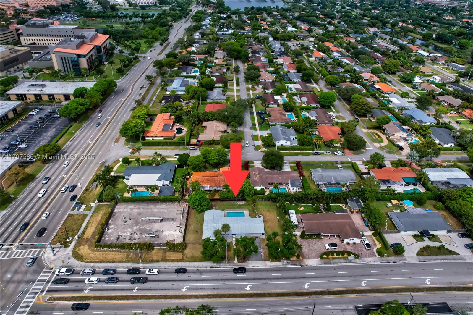 8700 SW 87th Ave