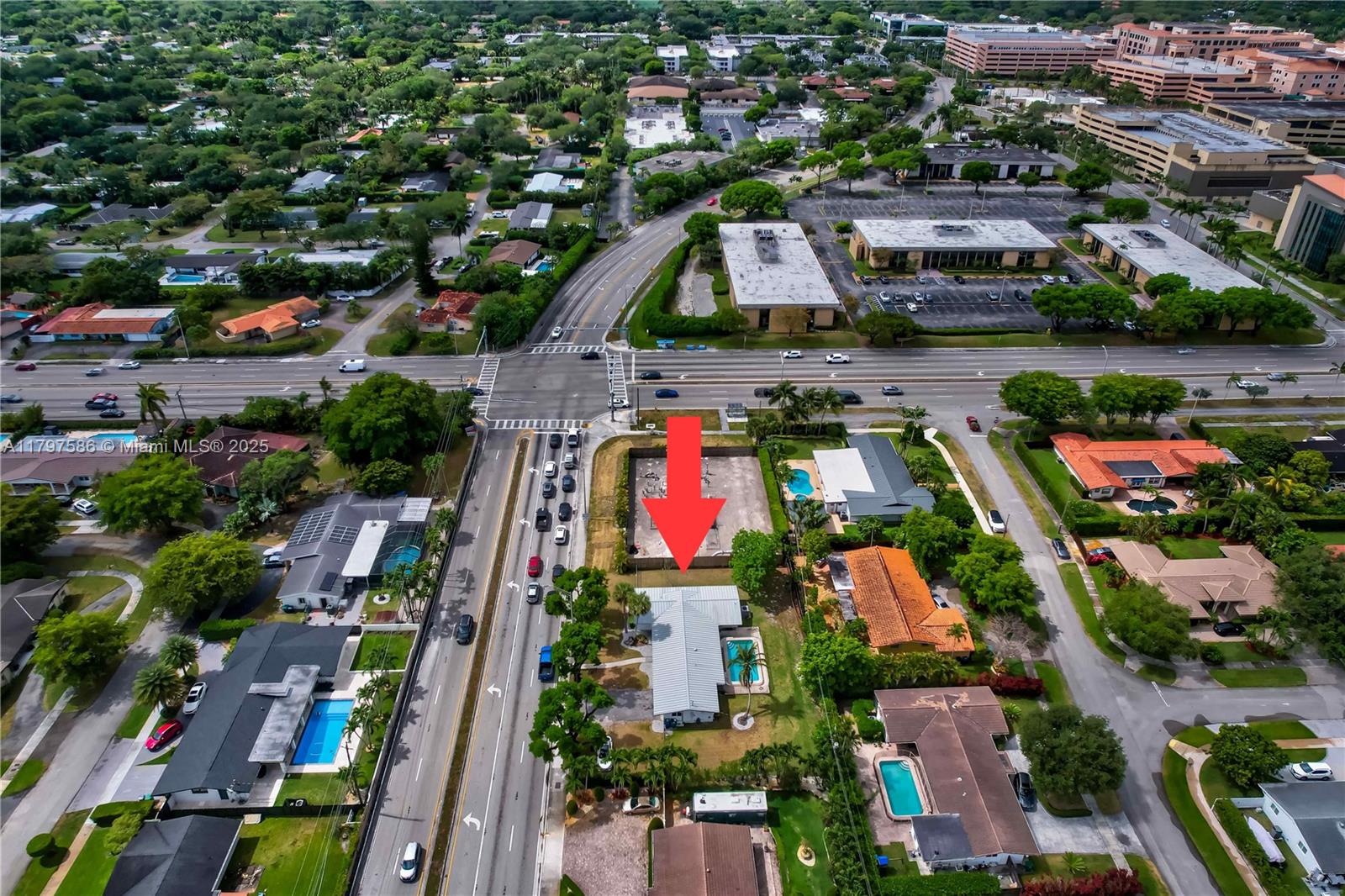 8700 SW 87th Ave