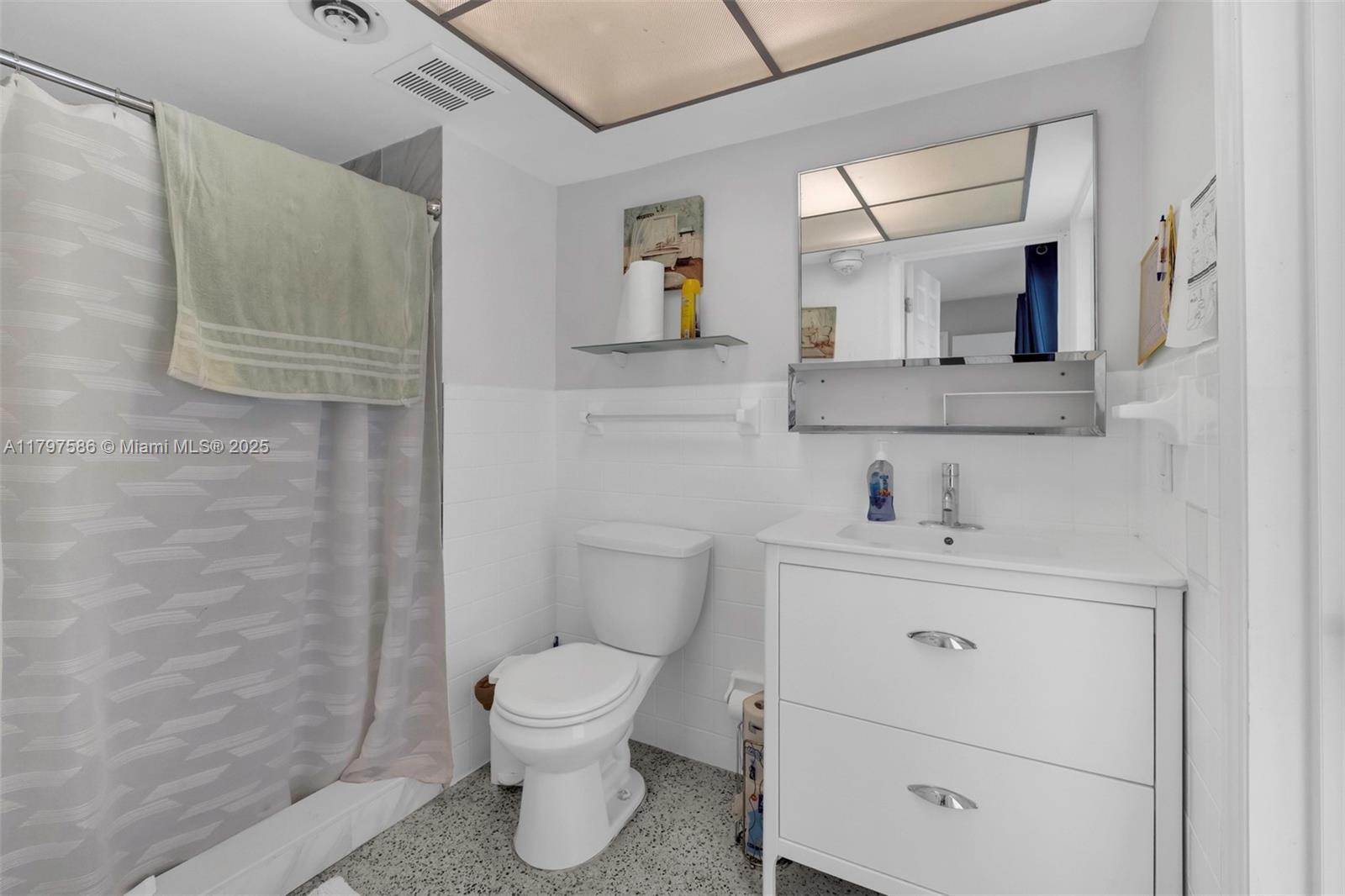 SNAPPER CREEK PARK UNIT N - Residential